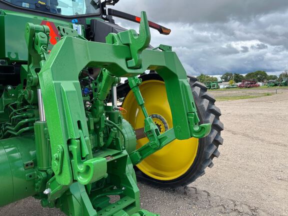 2023 John Deere 8RT 410 Tractor Rubber Track