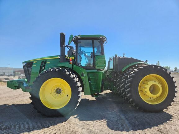 2023 John Deere 9R 640 Tractor 4WD