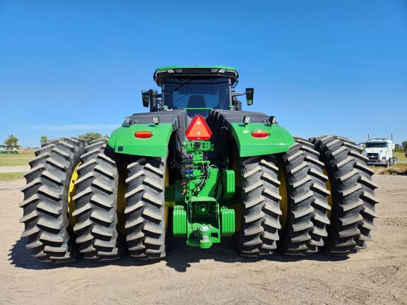 2023 John Deere 9R 640 Tractor 4WD