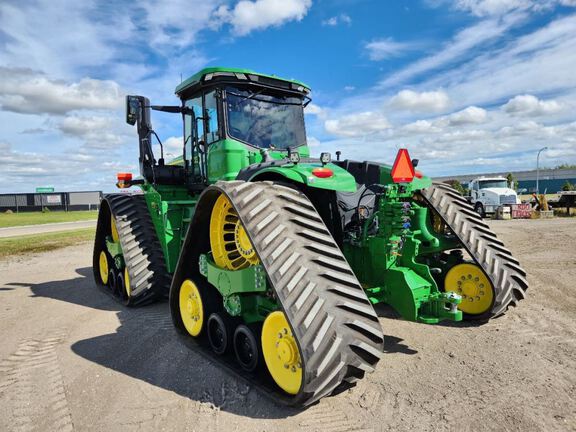 2023 John Deere 9RX 590 Tractor Rubber Track