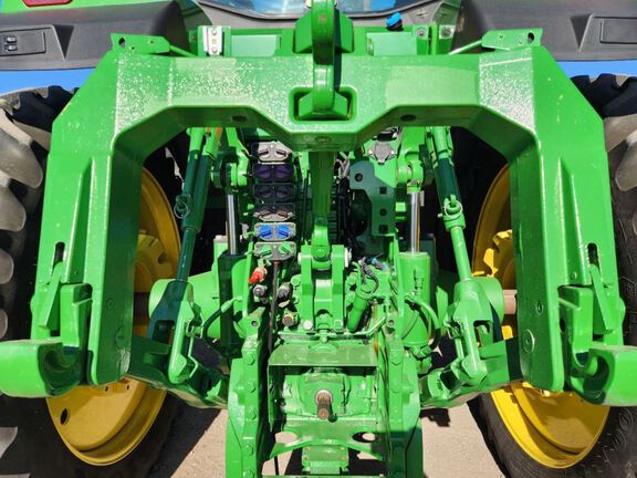 2021 John Deere 8R 310 Tractor