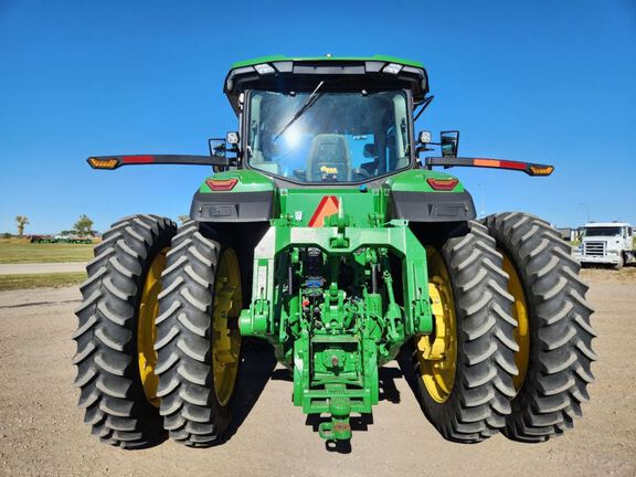 2021 John Deere 8R 310 Tractor