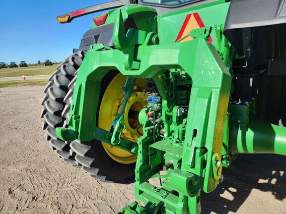 2021 John Deere 8R 310 Tractor