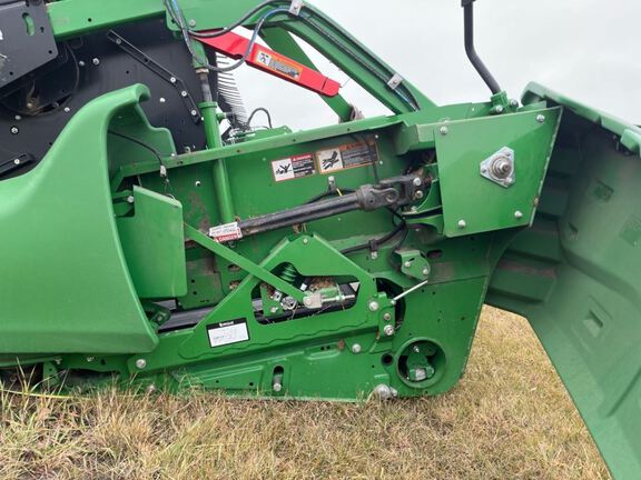 2022 John Deere RD40F Header Combine