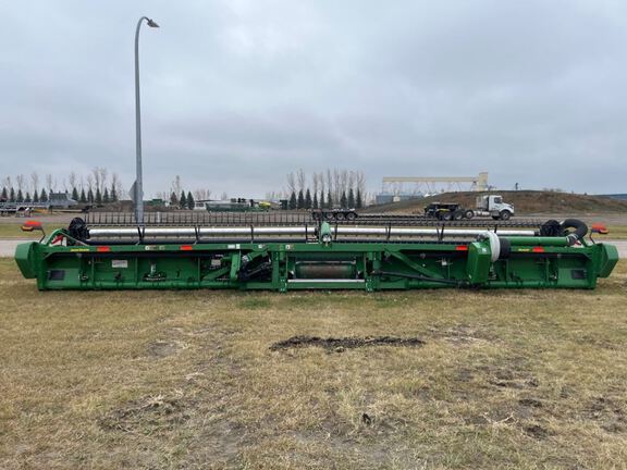 2022 John Deere RD40F Header Combine