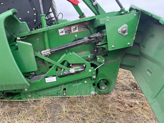 2022 John Deere RD40F Header Combine