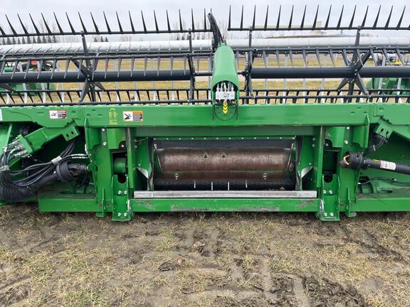 2022 John Deere RD40F Header Combine