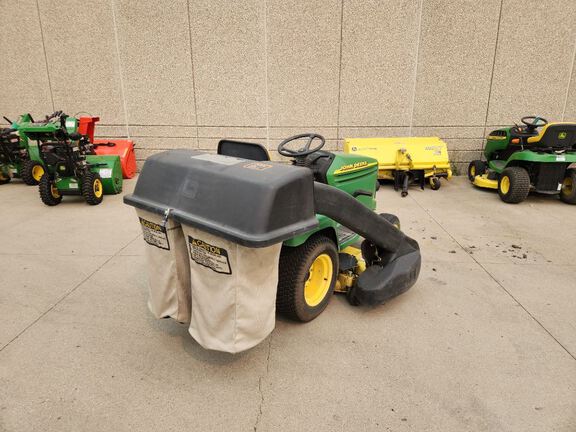 1995 John Deere 325 Garden Tractor