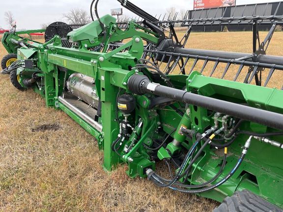 2023 John Deere HD40F Header Combine
