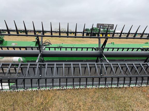 2023 John Deere HD40F Header Combine