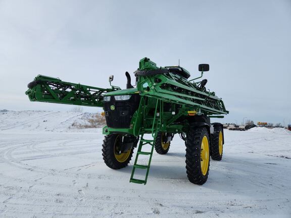 2024 John Deere 410R Sprayer/High Clearance