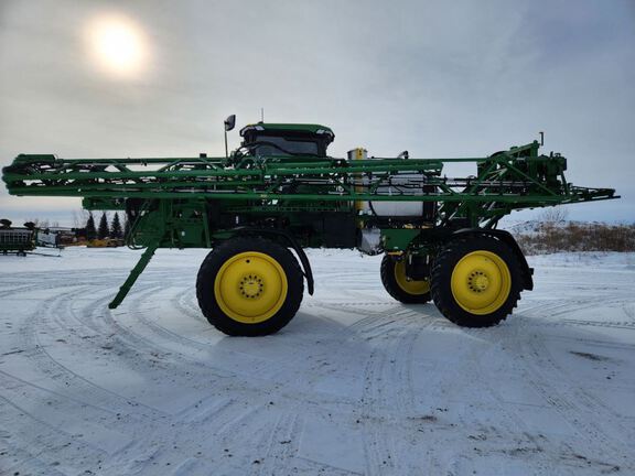 2024 John Deere 410R Sprayer/High Clearance