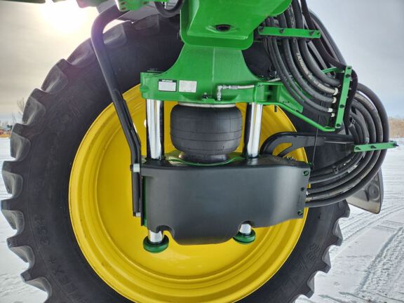 2024 John Deere 410R Sprayer/High Clearance