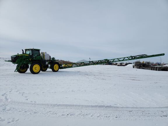 2024 John Deere 410R Sprayer/High Clearance