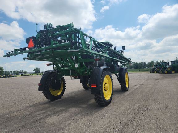 2024 John Deere 410R Sprayer/High Clearance