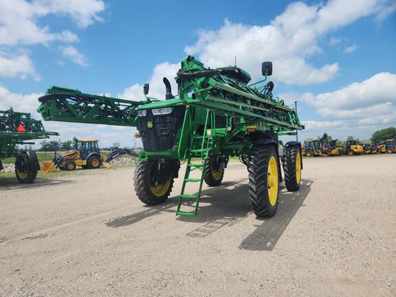 2024 John Deere 410R Sprayer/High Clearance