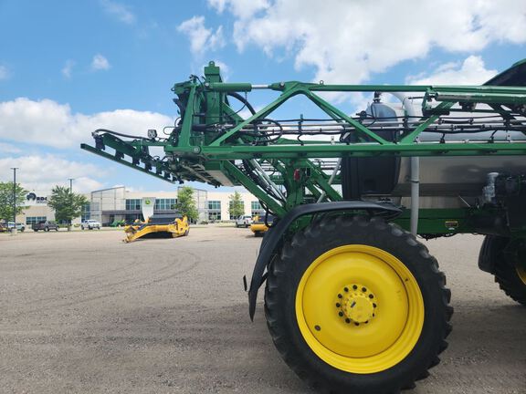 2024 John Deere 410R Sprayer/High Clearance