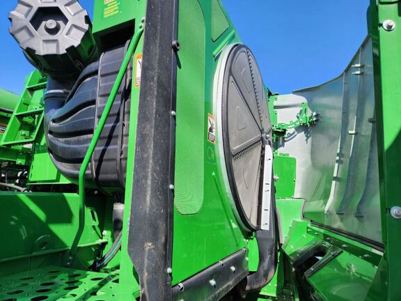 2024 John Deere S770 Combine