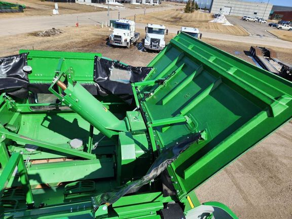 2024 John Deere S770 Combine