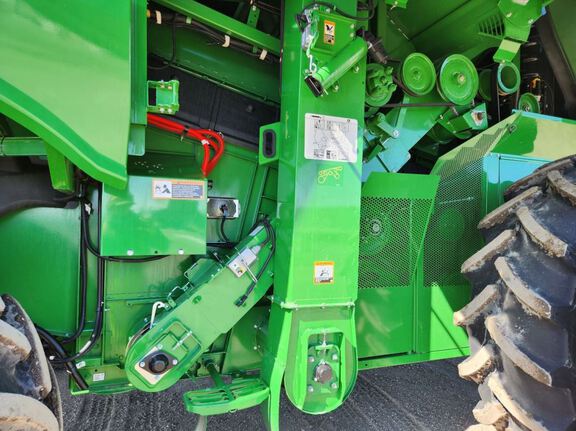 2024 John Deere S770 Combine