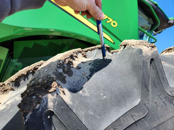 2024 John Deere S770 Combine