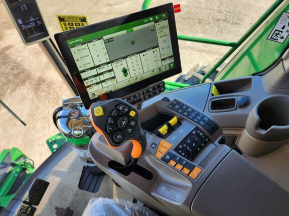 2024 John Deere S770 Combine