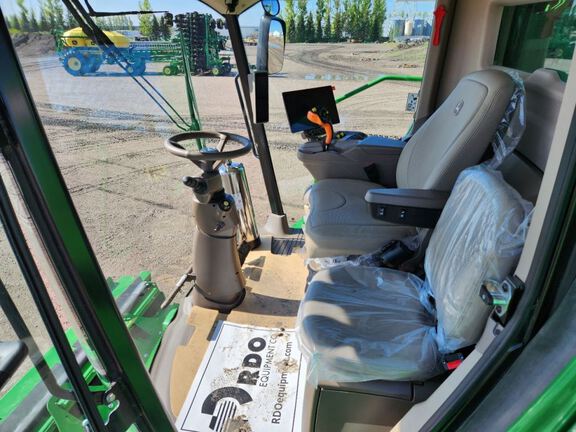 2024 John Deere S780 Combine