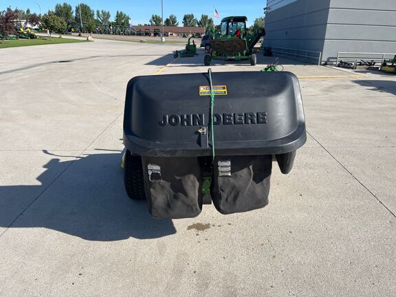 2011 John Deere Z445 Mower/Zero Turn