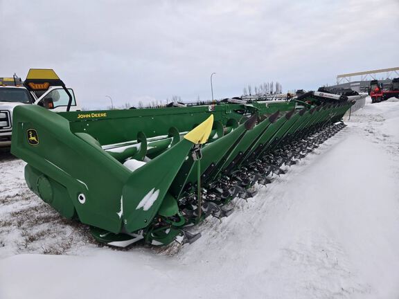 2024 John Deere C18R Header Corn Head