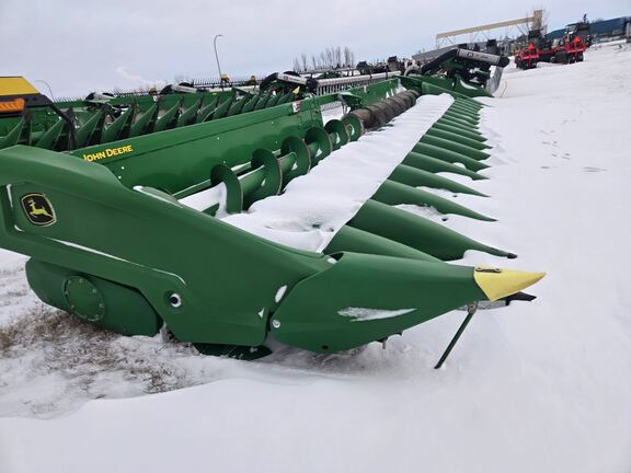 2024 John Deere C18R Header Corn Head