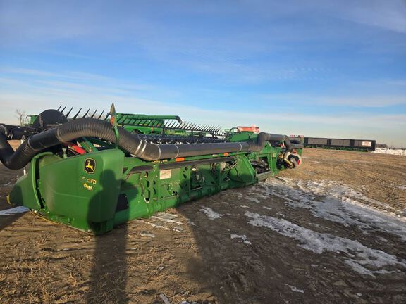 2017 John Deere 640FD Header Combine