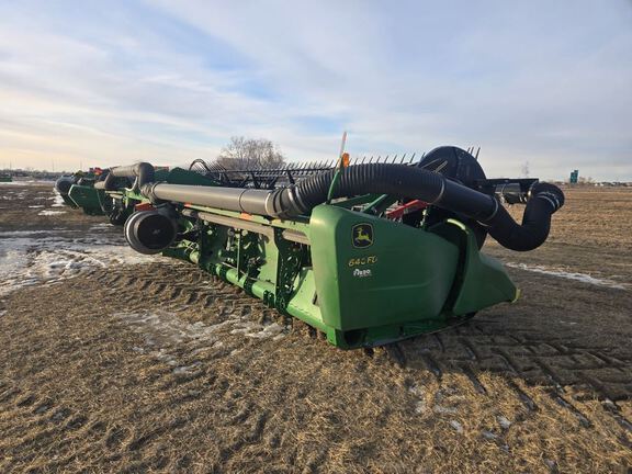 2017 John Deere 640FD Header Combine