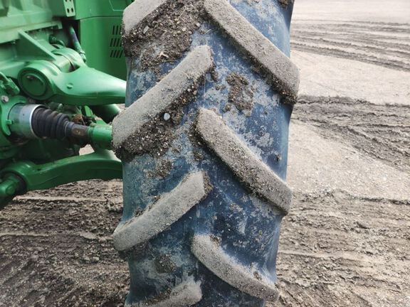 2007 John Deere 8430 Tractor