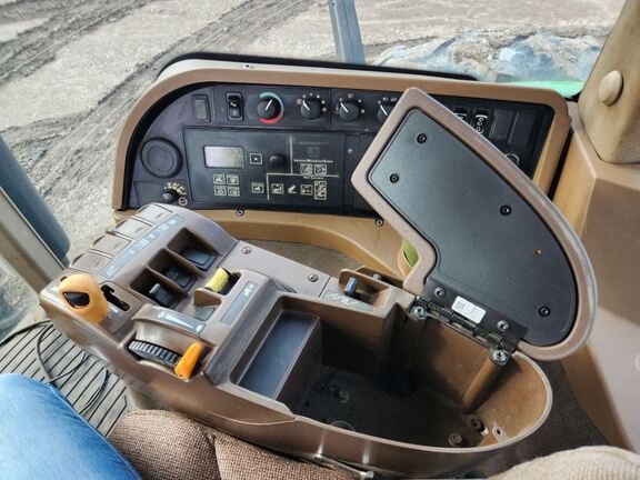 2007 John Deere 8430 Tractor