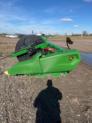 2024 John Deere RD45F Header Combine