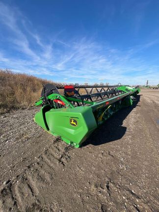 2024 John Deere RD45F Header Combine