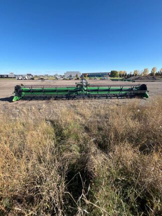 2024 John Deere RD45F Header Combine