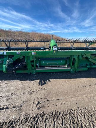 2024 John Deere RD45F Header Combine