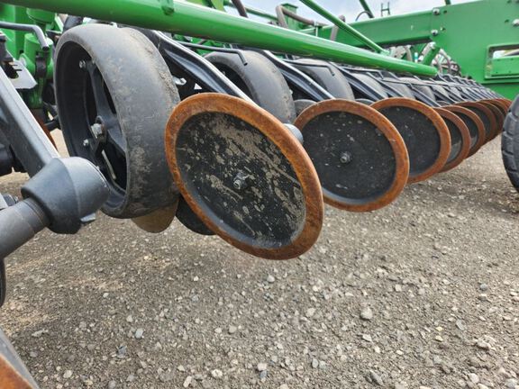 2024 John Deere N560 Air Seeder