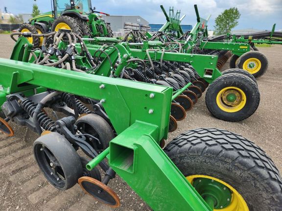 2024 John Deere N560 Air Seeder