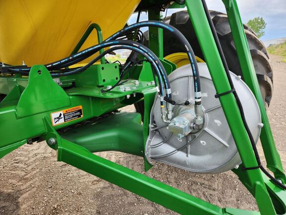 2024 John Deere N560 Air Seeder