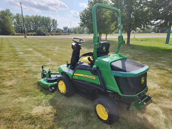 2015 John Deere 1570 Mower/Front Deck