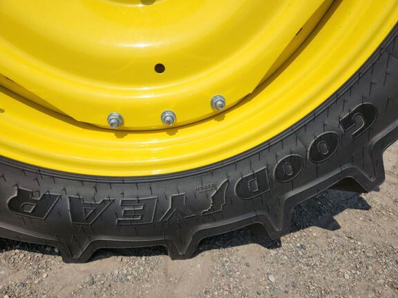 2024 John Deere 8R 340 Tractor