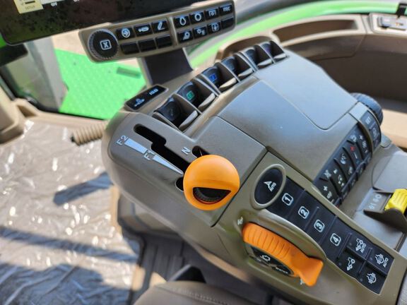 2024 John Deere 8R 340 Tractor