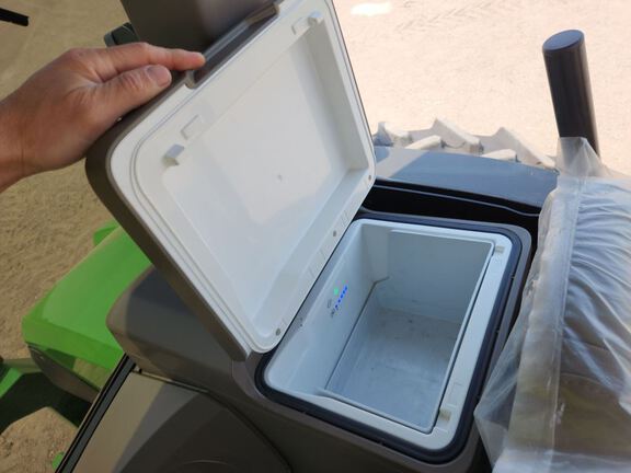 2024 John Deere 8R 340 Tractor