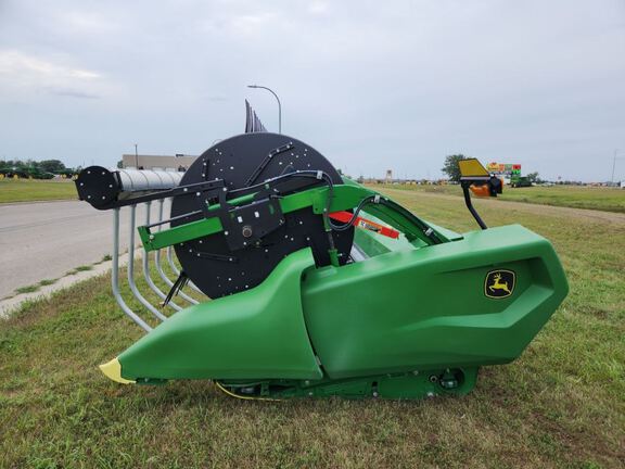 2024 John Deere RD40F Header Combine