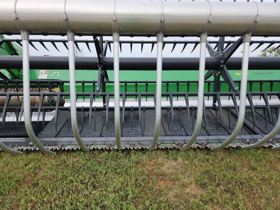 2024 John Deere RD40F Header Combine