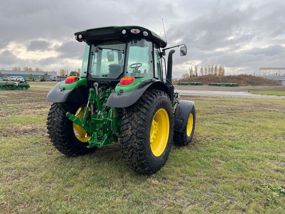 2019 John Deere 5125R Tractor