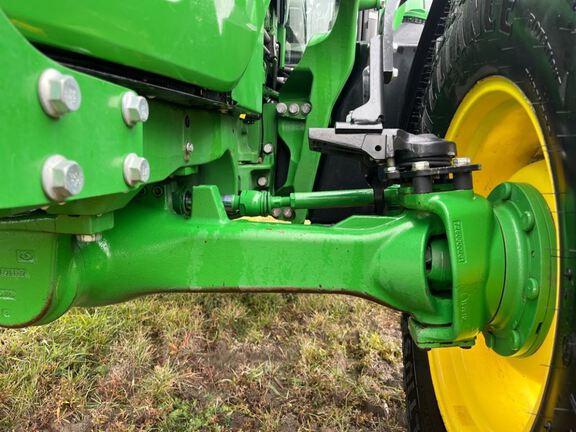2019 John Deere 5125R Tractor