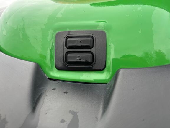 2019 John Deere 5125R Tractor